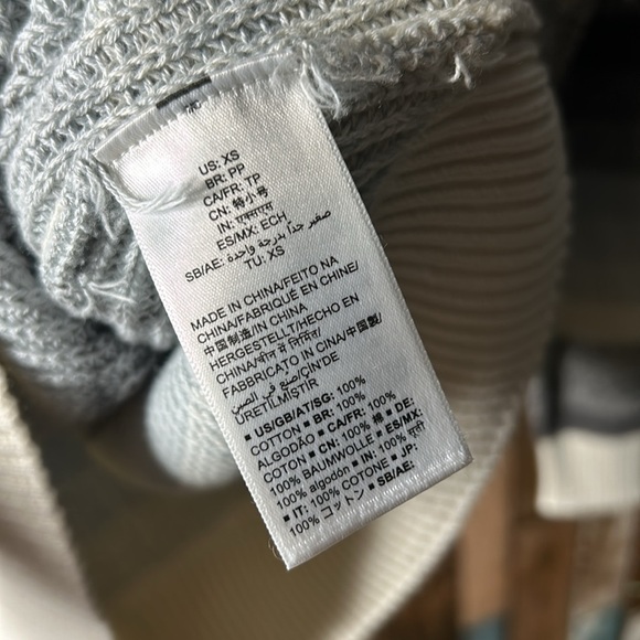 Amazon Essentials XS knit sweater - Picture 10 of 14